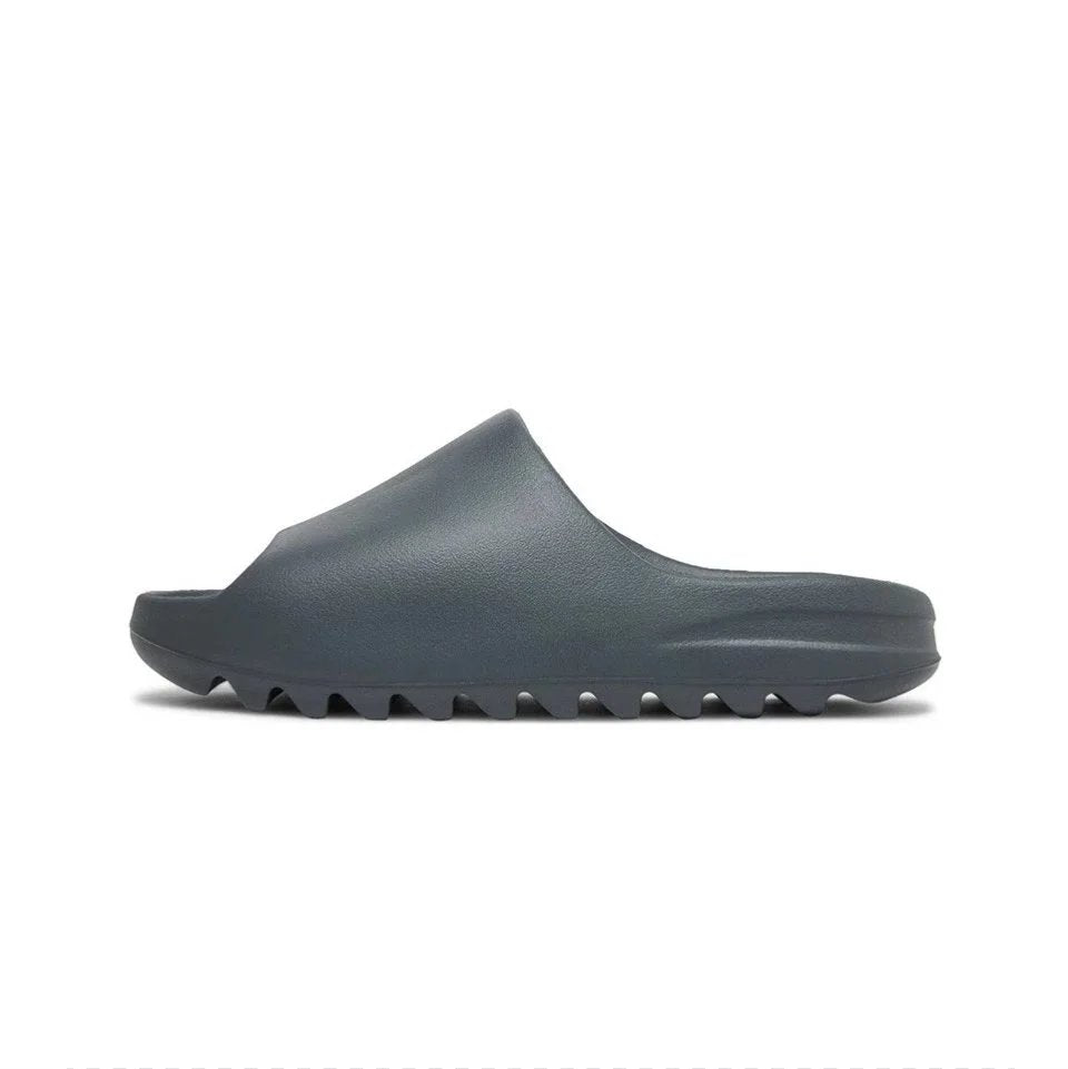 YZY SLIDE AND FOAM RUNNER