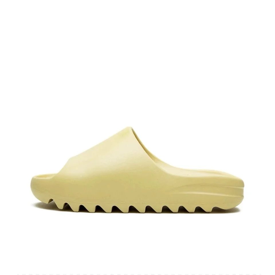 YZY SLIDE AND FOAM RUNNER