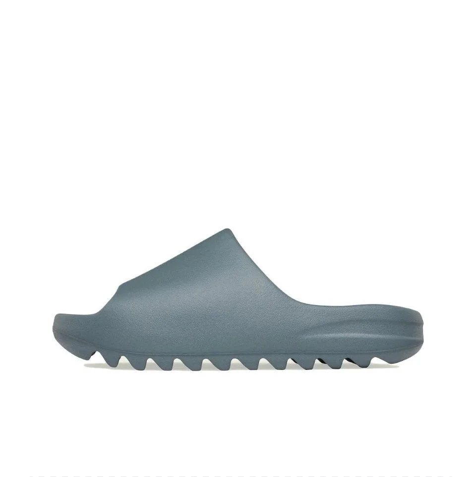YZY SLIDE AND FOAM RUNNER