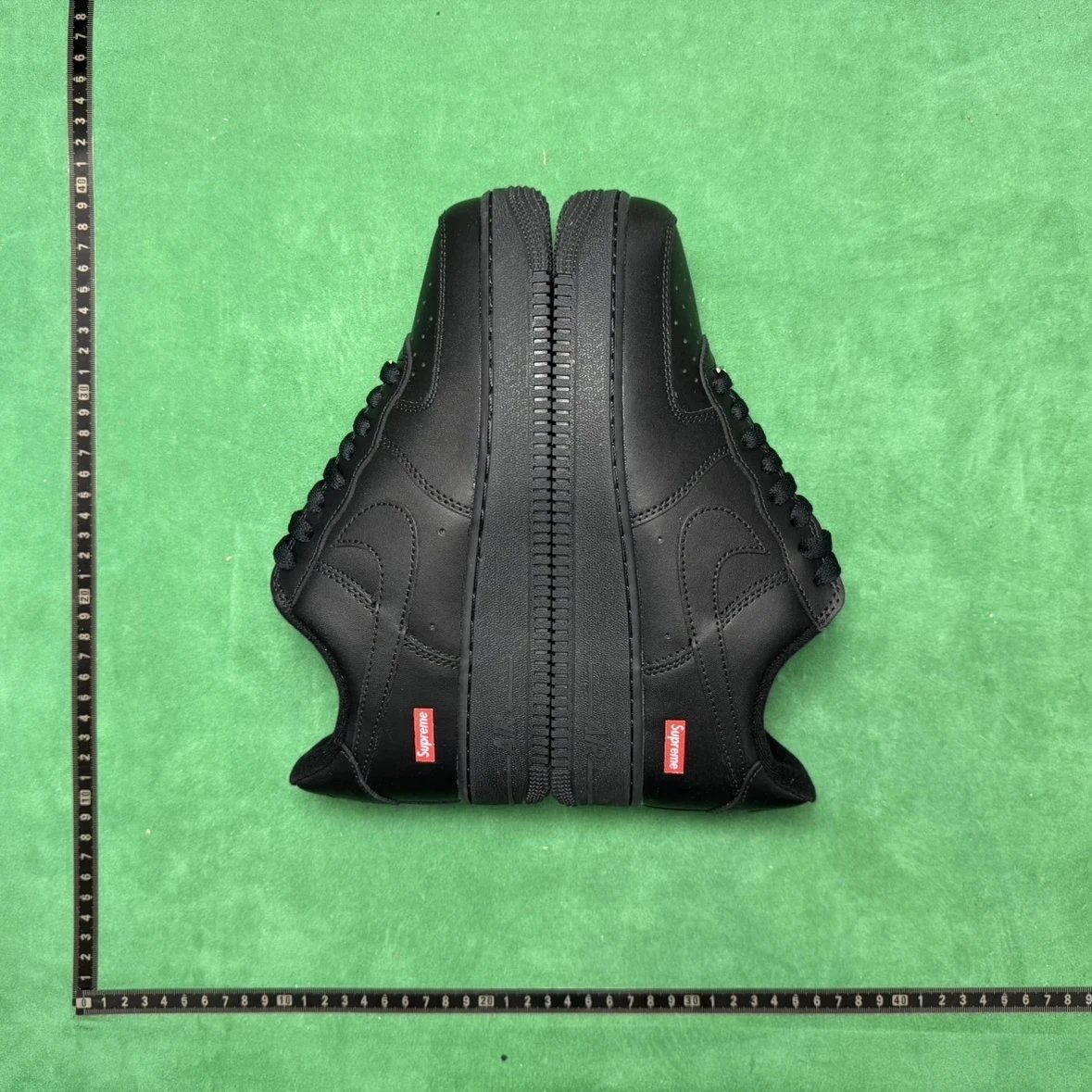 af1s supreme +more