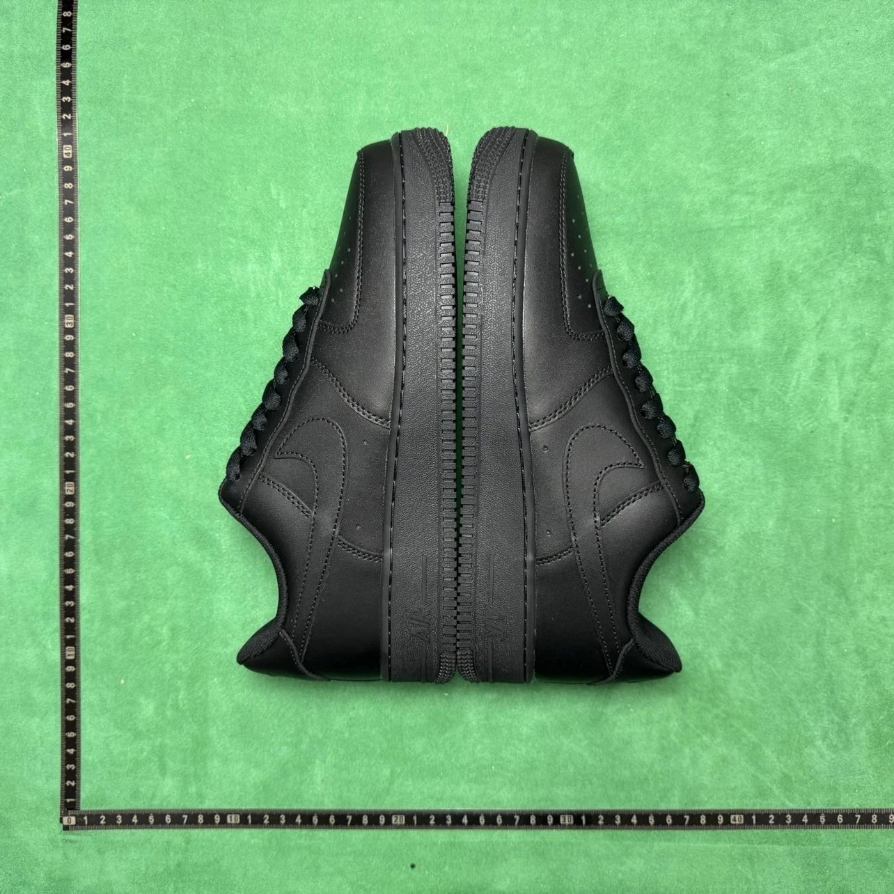 af1s supreme +more